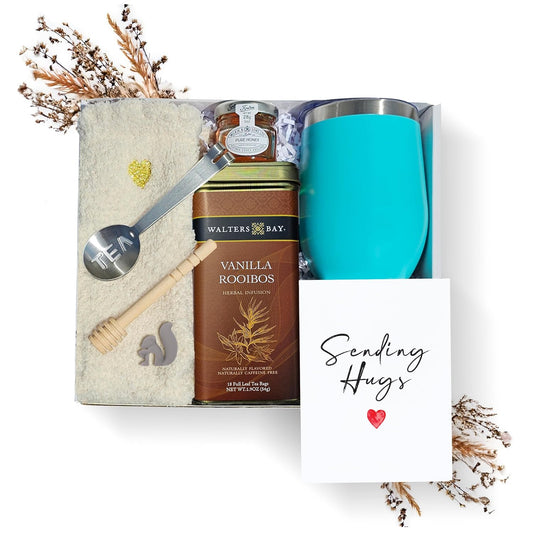 Walters Bay Vanilla Tea Gift Set - Teal Tumbler - Heart Socks
